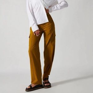 Athleta Vienna Cargo Pants NWT Size 0